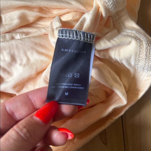 AMY SHEHAB TOP - Picture 5 of 5